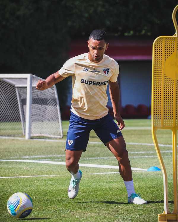 São Paulo Negocia Saída Antecipada de Juan: Veja os Valores da Transação