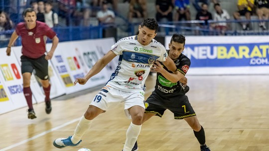 Praia Clube e Pato Futsal empatam pela Liga Nacional de Futsal