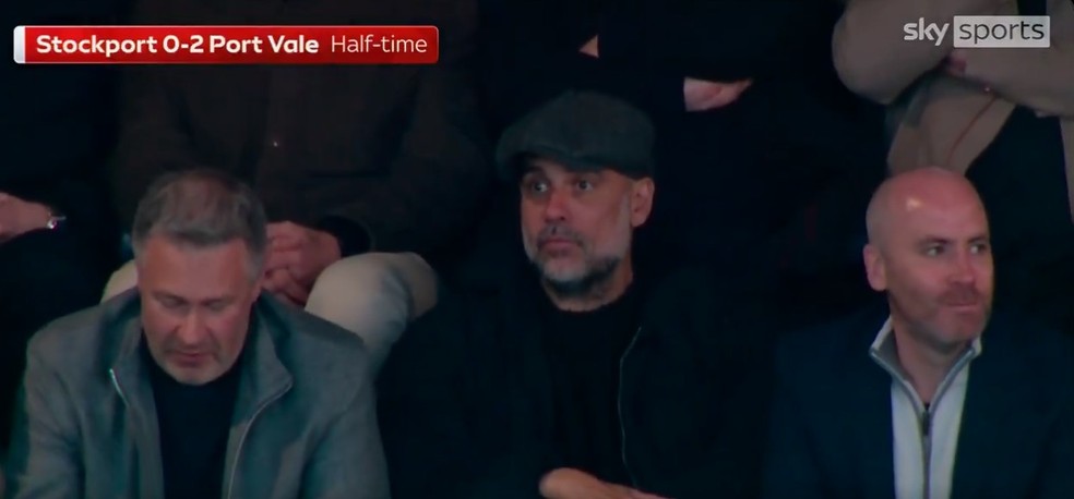 Guardiola ignora PSG x Bayern e aparece em jogo da 3ª divisão inglesa — Foto: Reprodução/SkySports