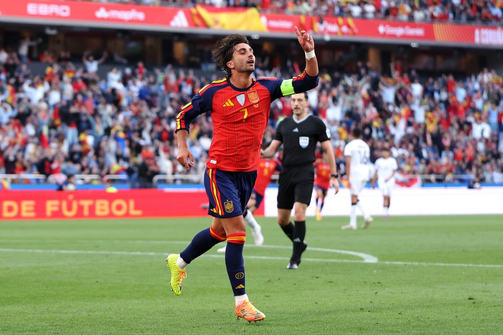 Ferran Torres - Espanha x Iraque - Amistoso Pré-Copa do Mundo — Foto: Florencia Tan Jun/Getty Images