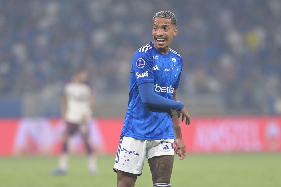 Matheus Pereira Cruzeiro x Lanús Copa Sul-Americana — Foto: Joao Guilherme/EFE