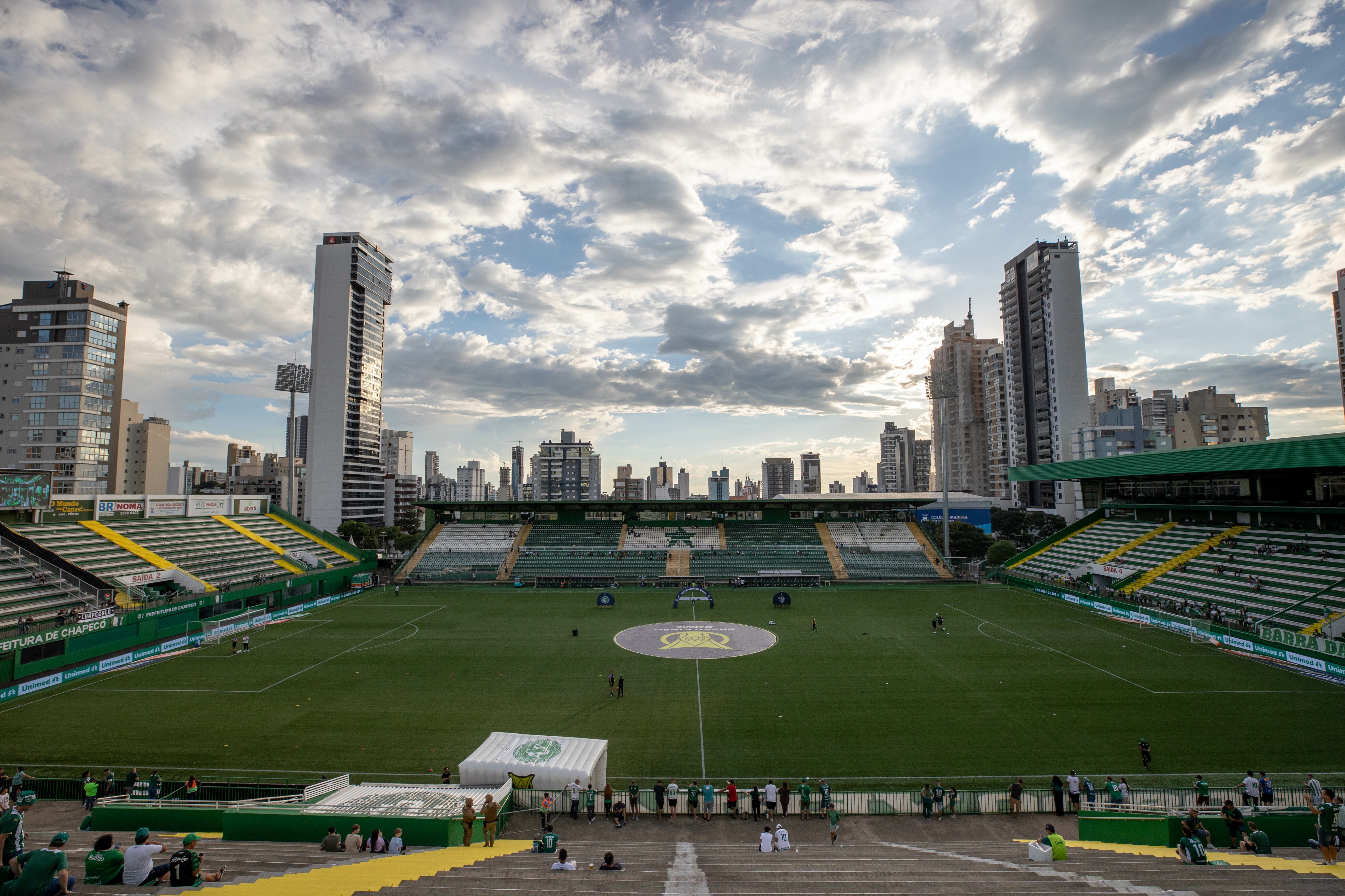 Chapecoense x Botafogo: onde assistir ao vivo, horário e escalações | Ge