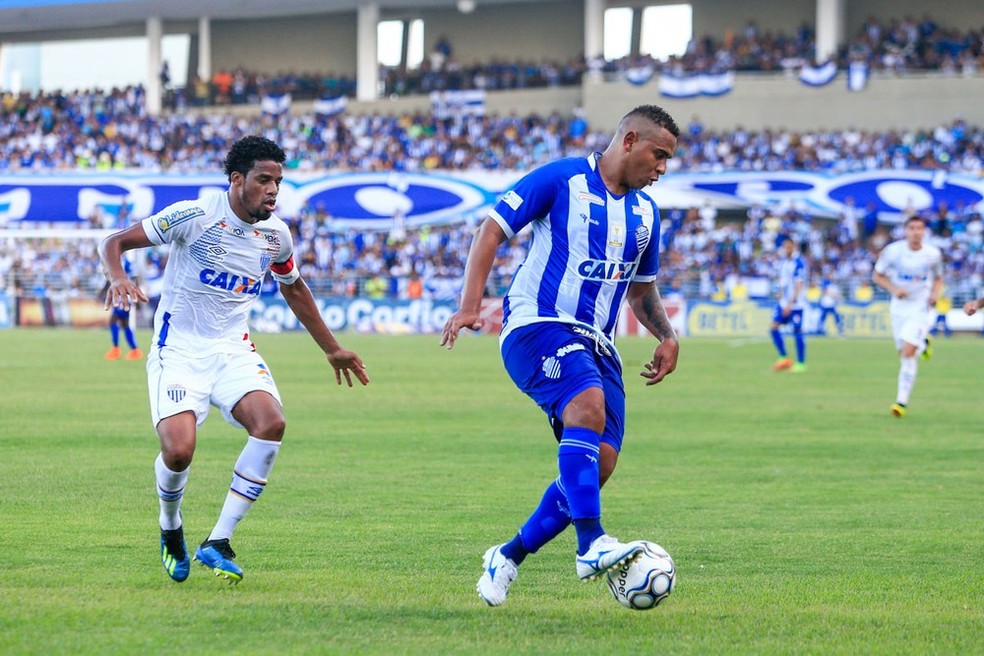 FAF - Futebol ense - Após empate por 2-2 no jogo de ida, Fast Clube  define seu futuro no Campeonato Brasileiro neste domingo (13), desta vez em  solo ense. 🔵🔴⚪ 🏆 Série