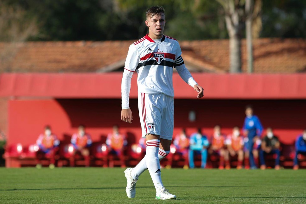 Quem é Negrucci? Conheça o volante do São Paulo que agradou a Dorival e  pode ganhar chance | são paulo | ge