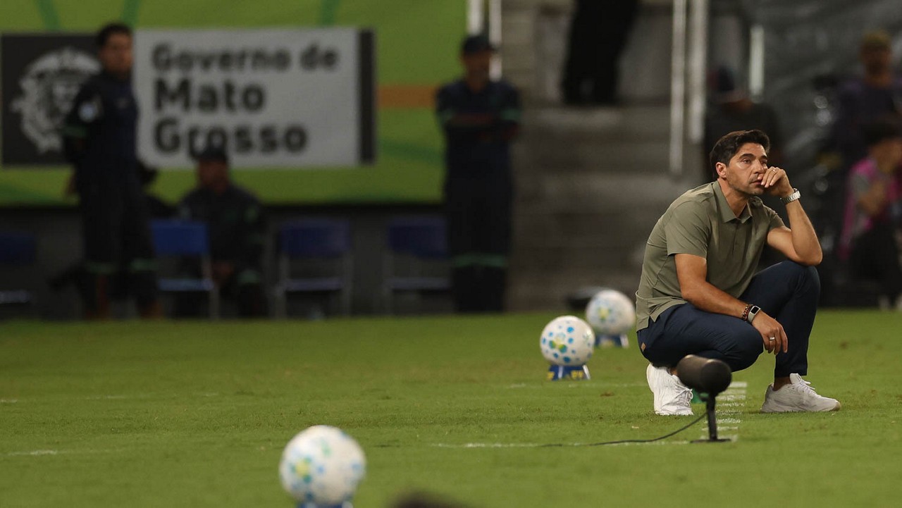 Abel Lamenta Oportunidade Perdida na Copa do Brasil e Critica Desconcentração do Palmeiras
