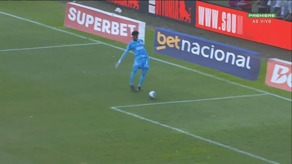 Hugo falha em Vitória x Corinthians — Foto: Reprodução / TV Globo