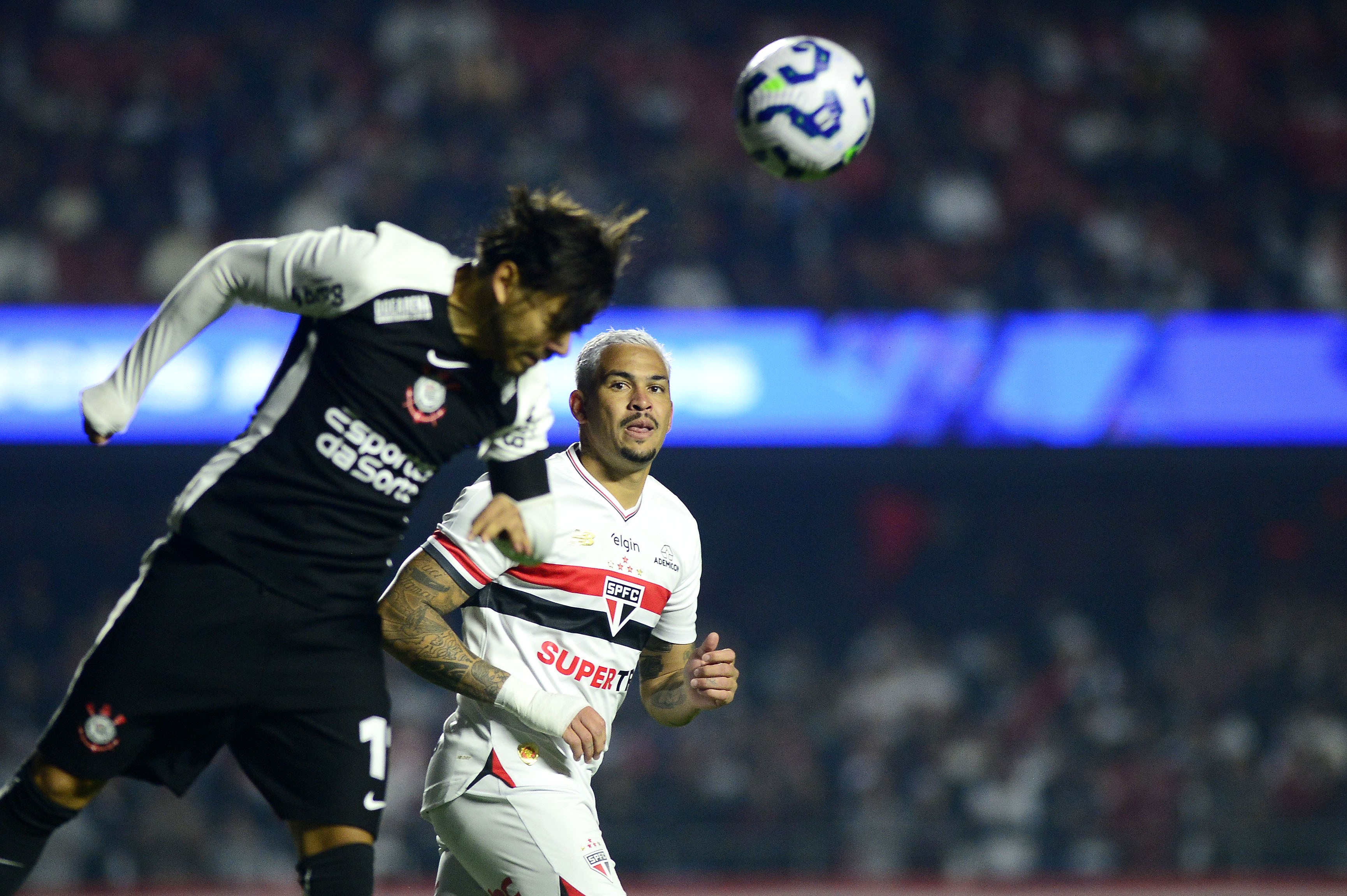 Falta de concentração do Corinthians é apontada por Romero em clássico