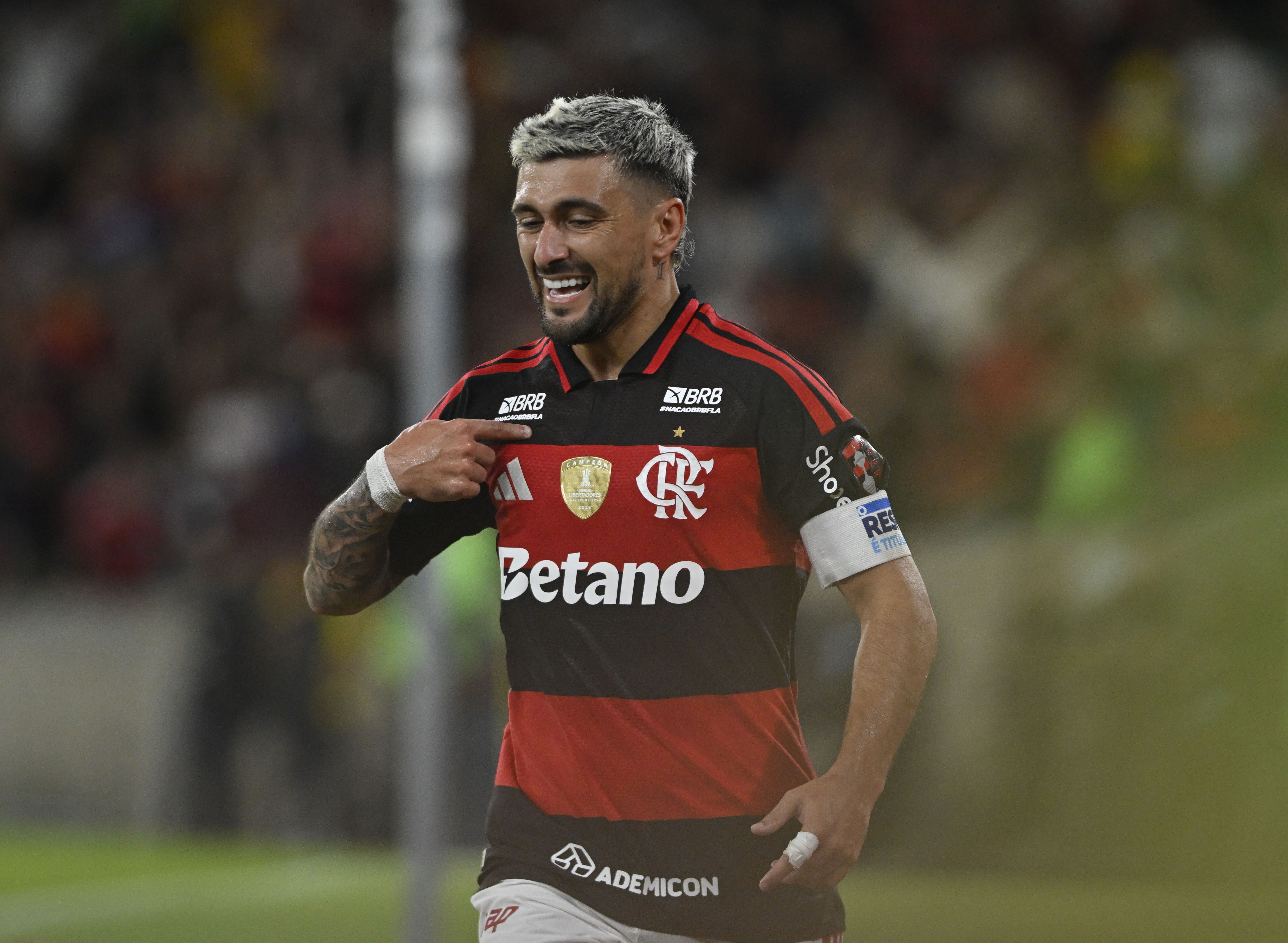 Candidato à presidência do Peñarol diz que fará o "impossível" para tirar Arrascaeta do Flamengo