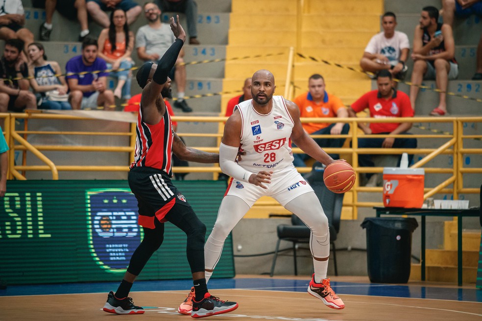 Na reedição da última final, Flamengo vence o São Paulo na estreia do NBB, nbb