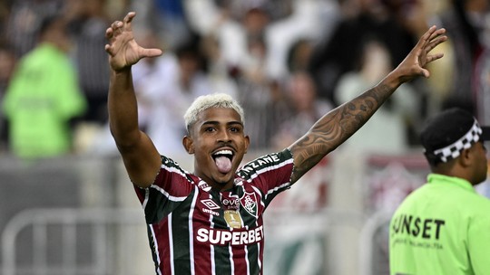 Fluminense fica atrás duas vezes, mas vence o Alianza de virada - Foto: (André Durão)