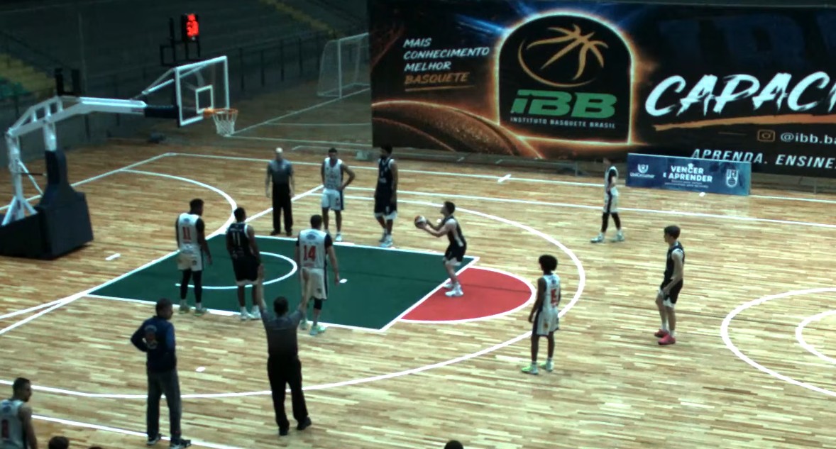 Our Team Joinville vence Blumenau com ponto na última bola no Catarinense de Basquete