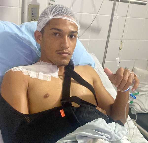 atacante-kakin-do-river-pi-passa-por-cirurgia-ap-s-les-o-na-clav-cula
