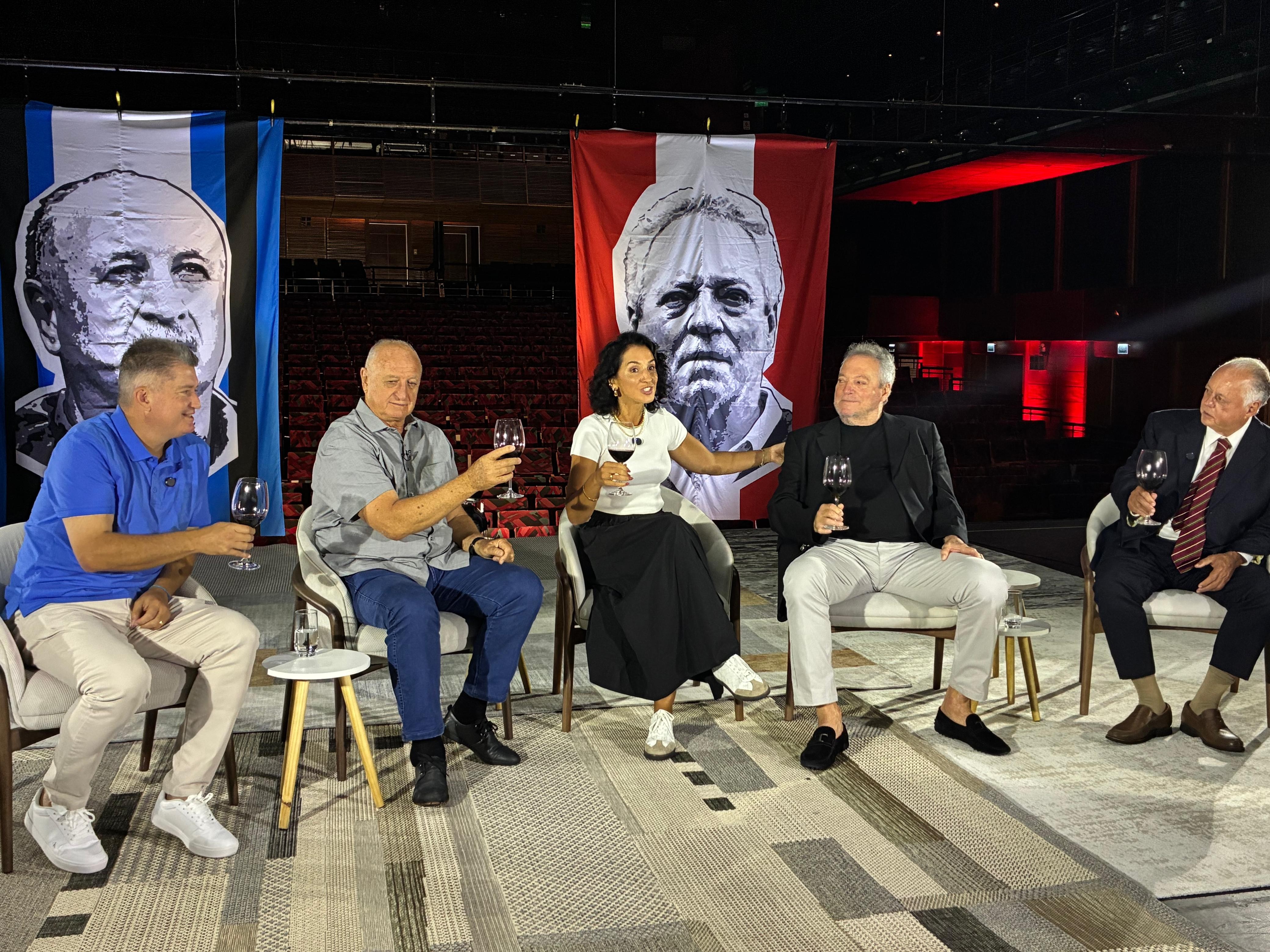 Felipão e Abel: Reunião de Ídolos Gaúchos Regada a Vinho e Churrasco
