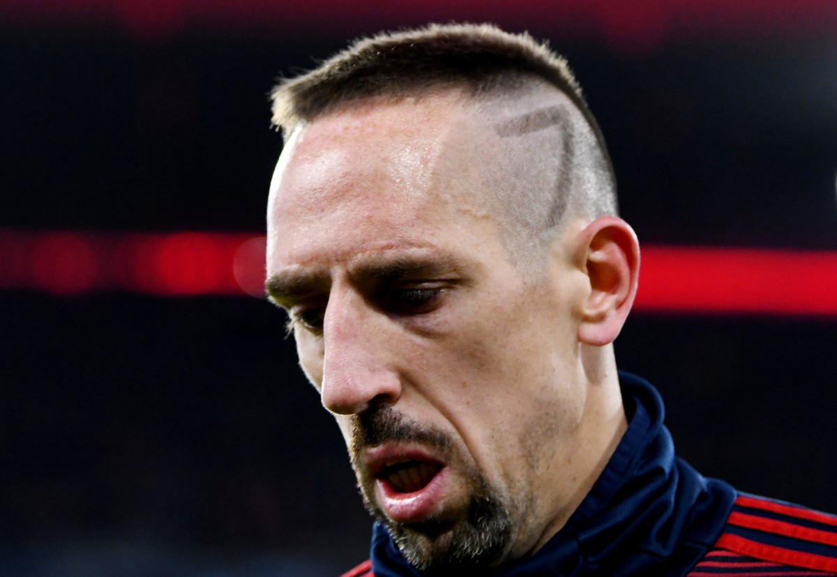 Ribéry se emociona após 12 anos de Bayern: 