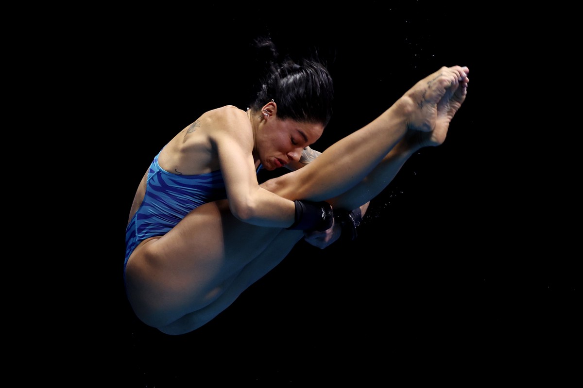 イングリッド・オリベイラが世界選手権の10メートル台決勝に進出し、オリンピック出場枠を確保 | 運転