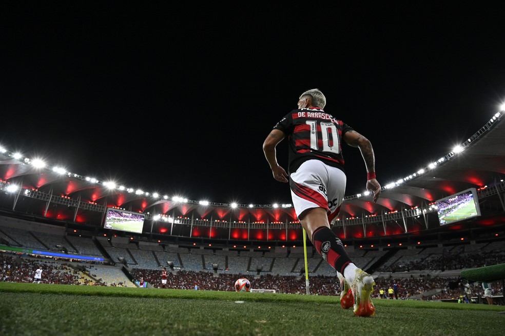 Arrascaeta em Flamengo x Maricá — Foto: André Durão
