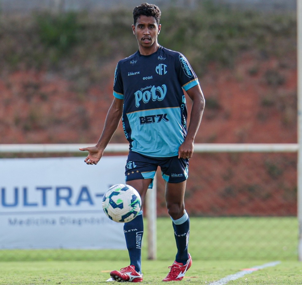 Gabriel é a novidade do Mirassol contra o Grêmio — Foto: JP Pinheiro/Agência Mirassol