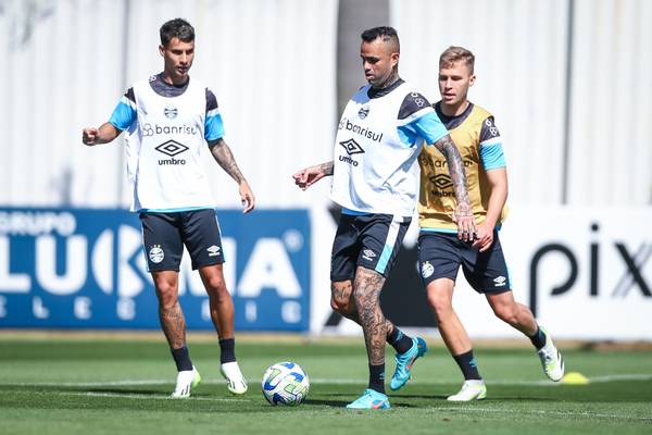 Pelo Grêmio, Luan reencontra o Santos após passagem apagada e busca mais minutos em retomada