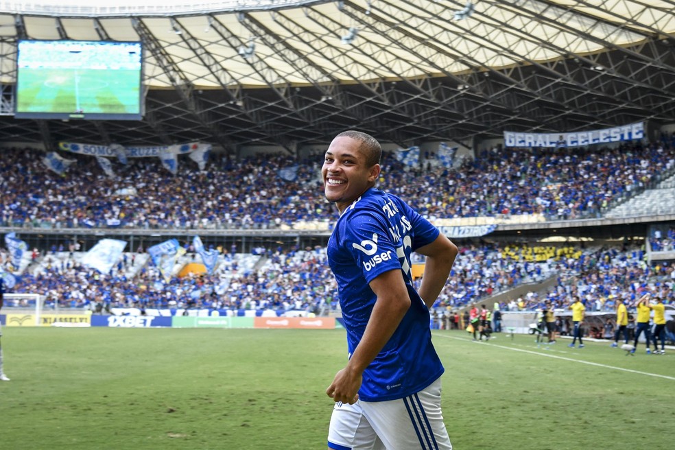 Vitor Roque se destacou no Cruzeiro pelo Mineiro de 2022 — Foto: Divulgação/Mineirão