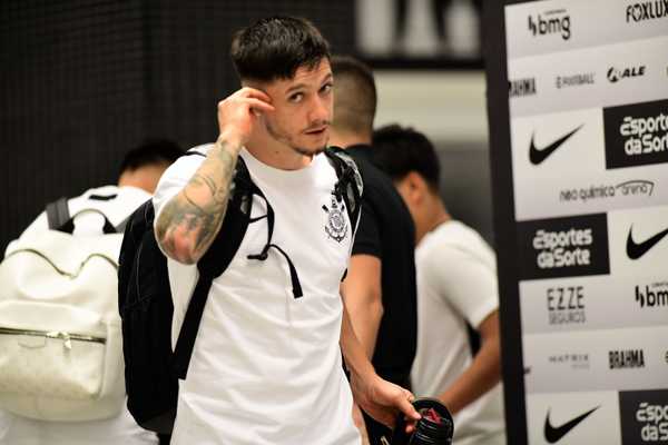 Garro e Hugo Souza Revelam Companheiros do Corinthians de Forma Descontraída