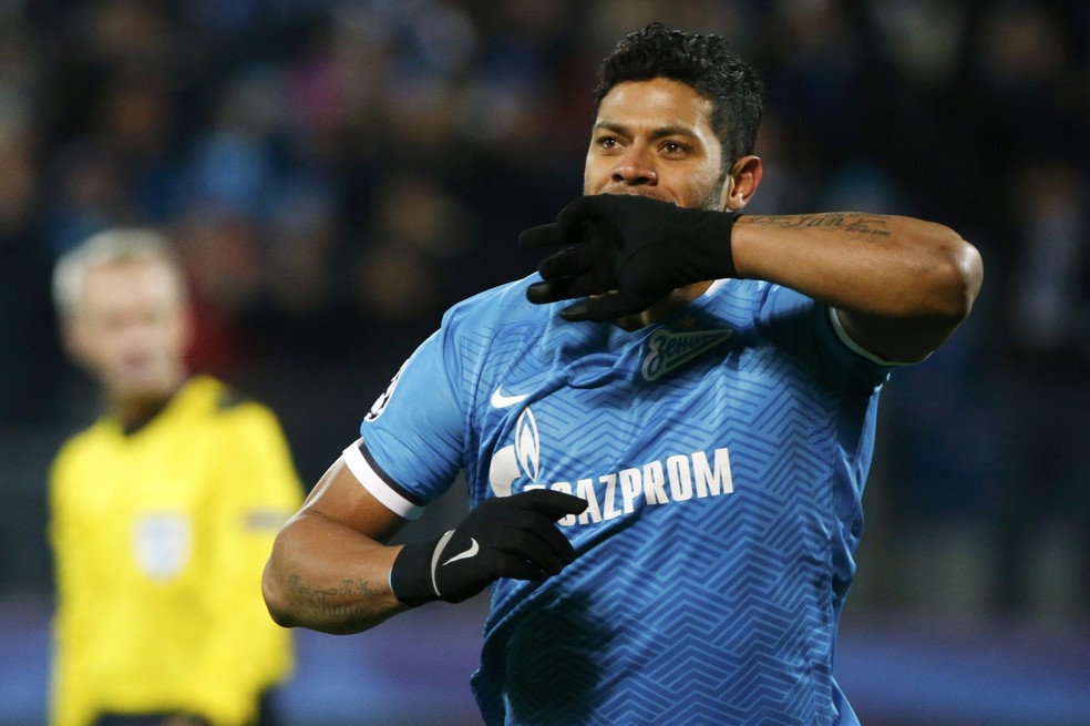 Hulk é eleito o melhor jogador estrangeiro da história do