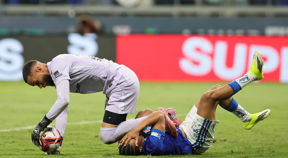 Everson se pronuncia após briga em final entre Cruzeiro e Atlético-MG