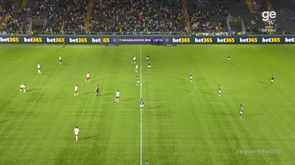 Erro de arbitragem em Palmeiras x Fluminense gera advertência, mas CBF minimiza impacto