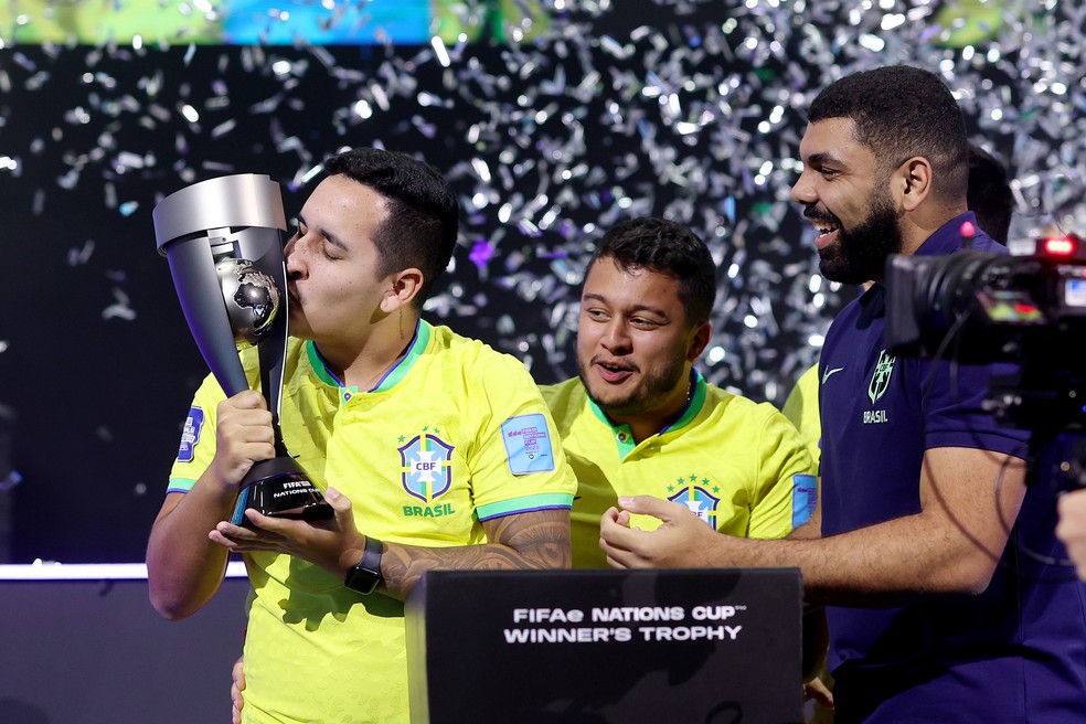 No topo do mundo outra vez! Brasil vence Mundial de FIFA pelo segundo ano  consecutivo