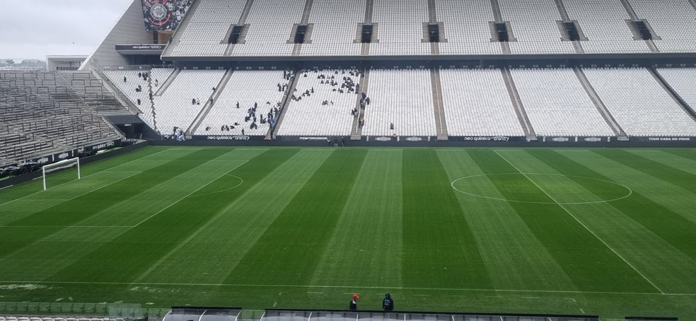 Gramado da Neo Química Arena neste sábado, véspera de Corinthians x Flamengo