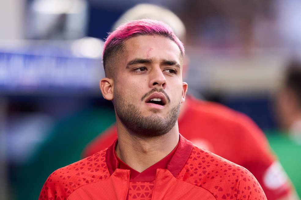 FLAMENGO DE OLHO NO MERCADO! Nome de lateral da Seleção entra no radar para a temporada!