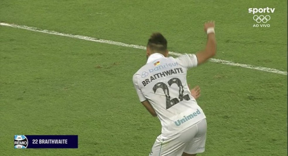 Braithwaite marca duas vezes na vitória do Grêmio sobre o Cuiabá — Foto: Reprodução