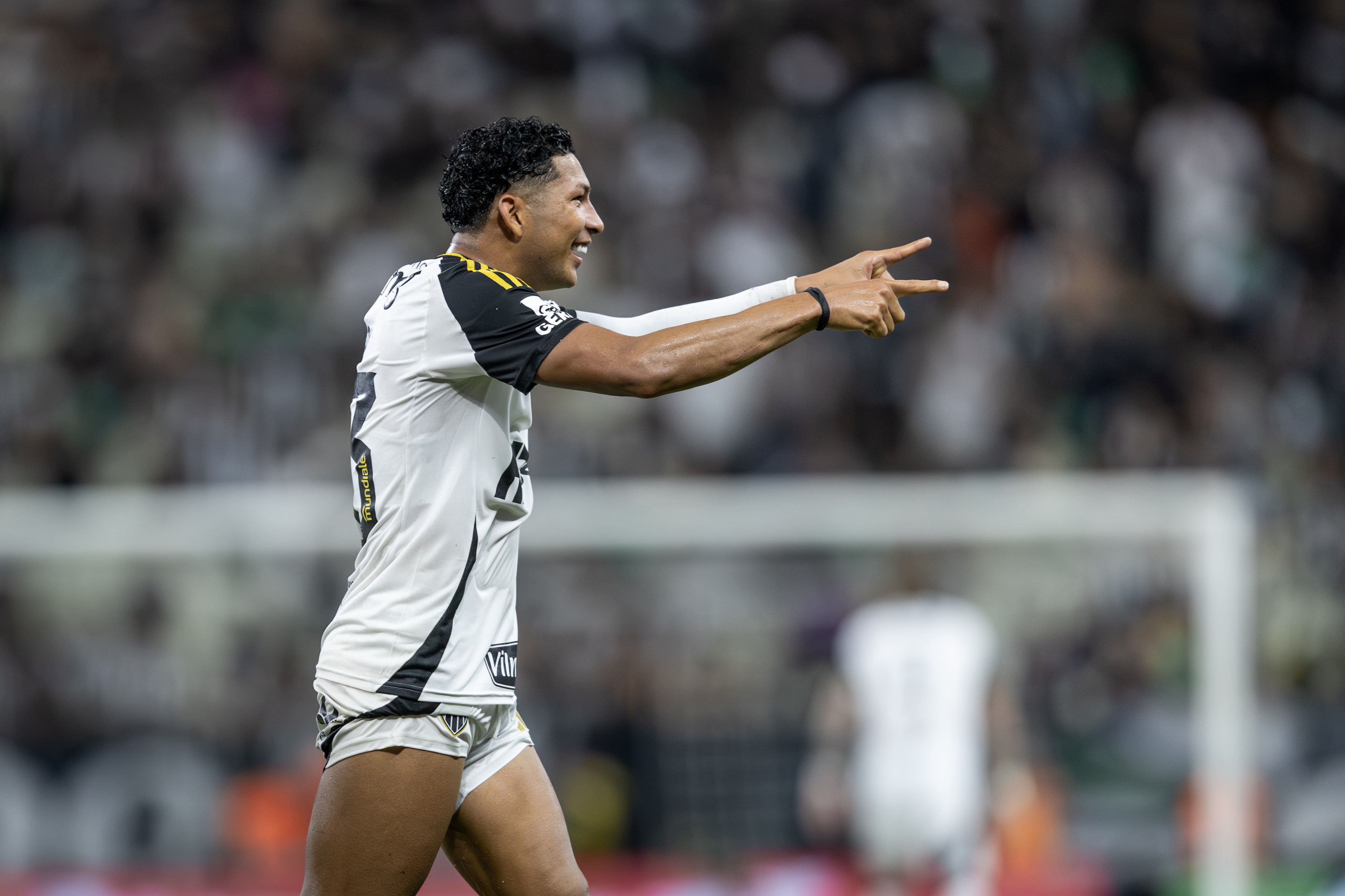 Atacante do Atlético-MG, Rony iguala gols da temporada passada