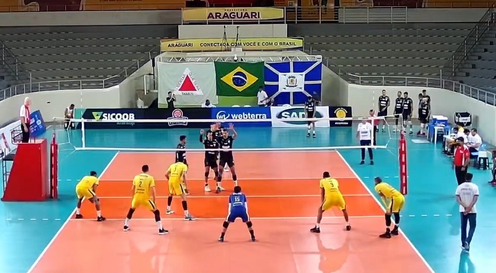 Vôlei Uberlândia perde para Cruzeiro no tie-break e disputa 3º lugar no  Mineiro, vôlei