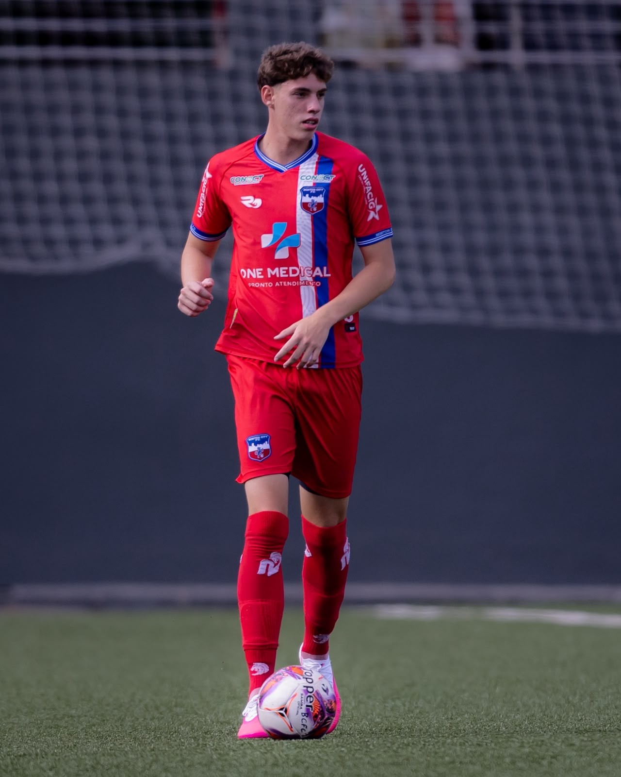Boston City encaminha três jogadores ao Villa Nova para a temporada 2027