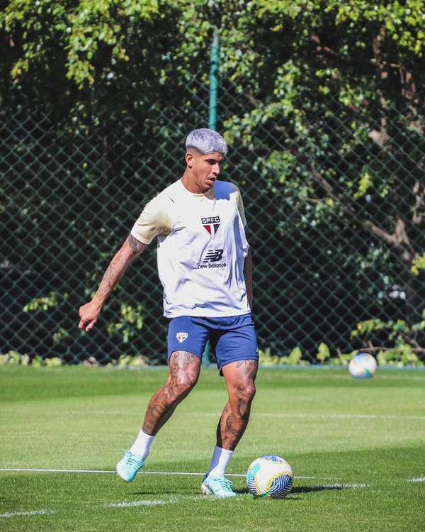 Alan Franco disponível para reforçar São Paulo contra o Vasco no Brasileirão.