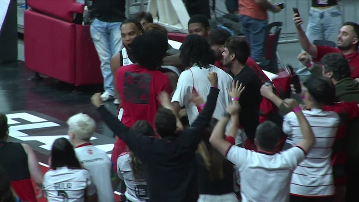 Flamengo beats Paulistano and secures a place in the Super Cup 8 final  Basketball