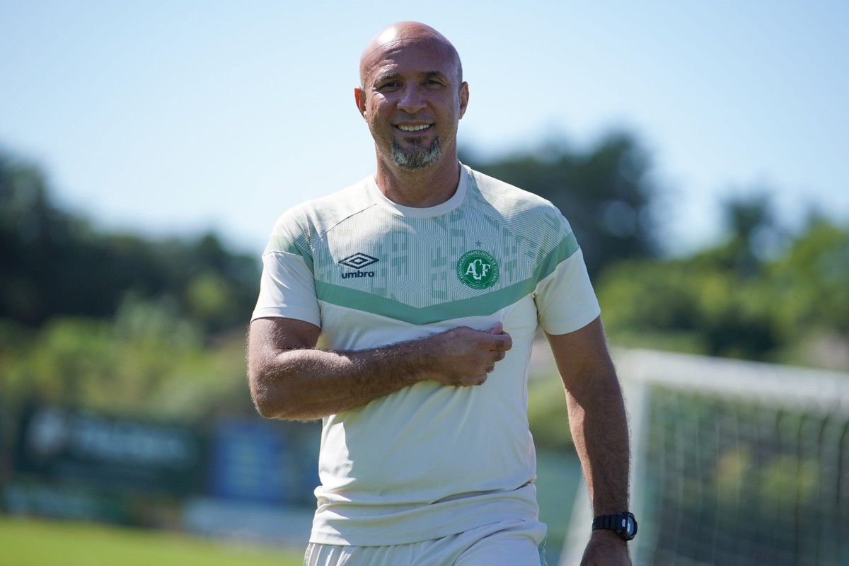 William Castro é o novo preparador de goleiros da Chapecoense ...