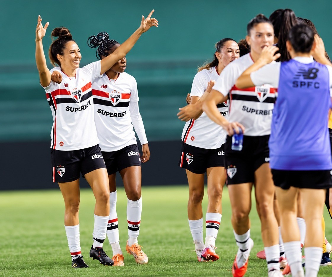 Cartola feminino: hora de escalar na rodada que vai decidir as finalistas; veja quando fecha o mercado