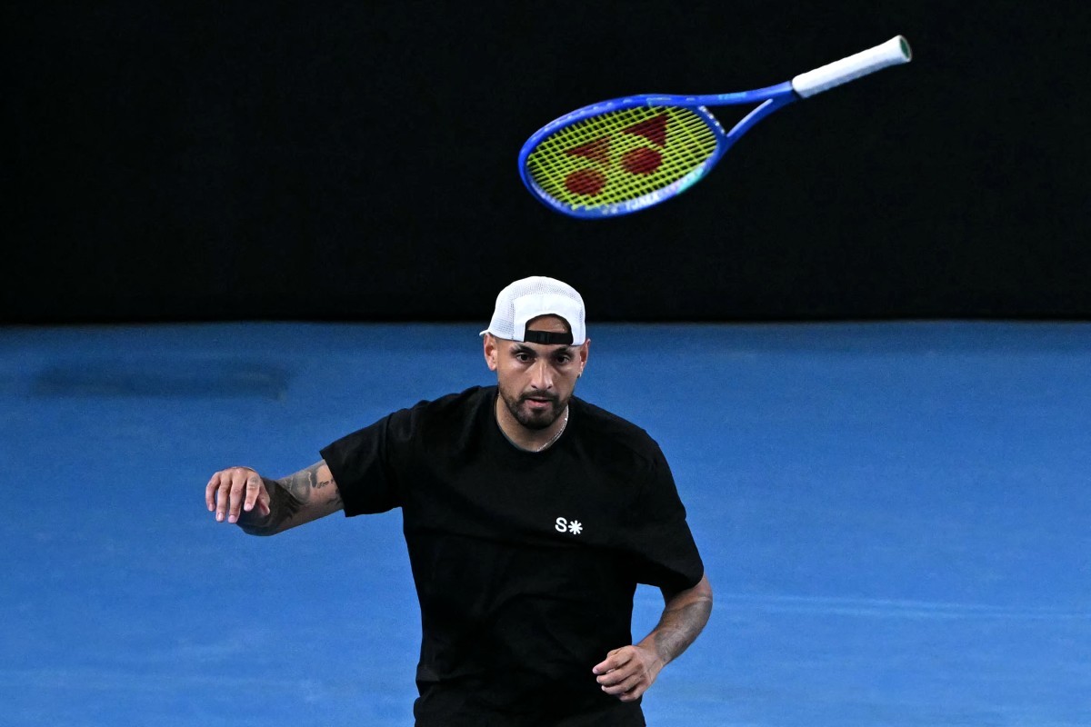 Nick Kyrgios retorna ao tênis após suspensão por cocaína