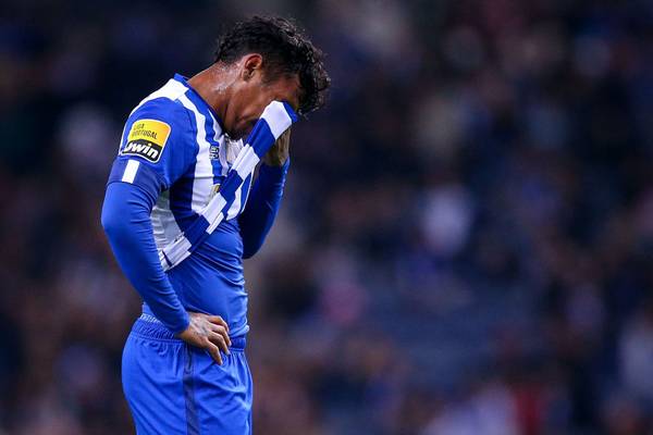 Técnico do Porto elogia Veron, do Cruzeiro, mas alerta para lesões: Fizemos tudo para ajudar