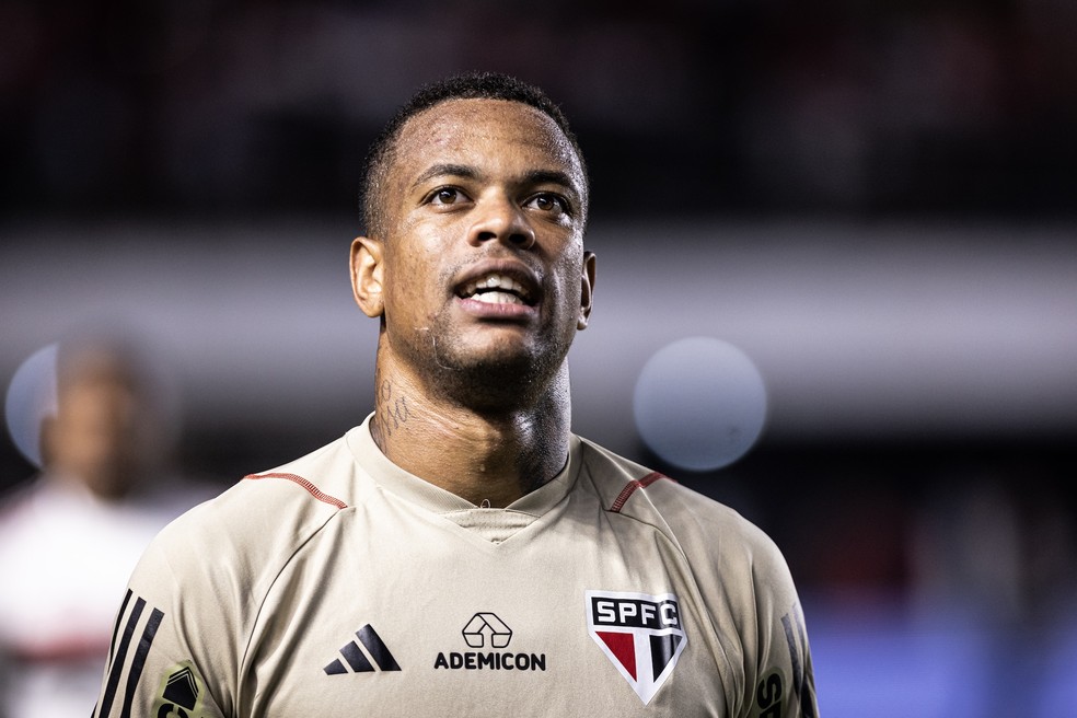 Caio Paulista em partida do São Paulo em 2023 — Foto: Abner Dourado/AGIF