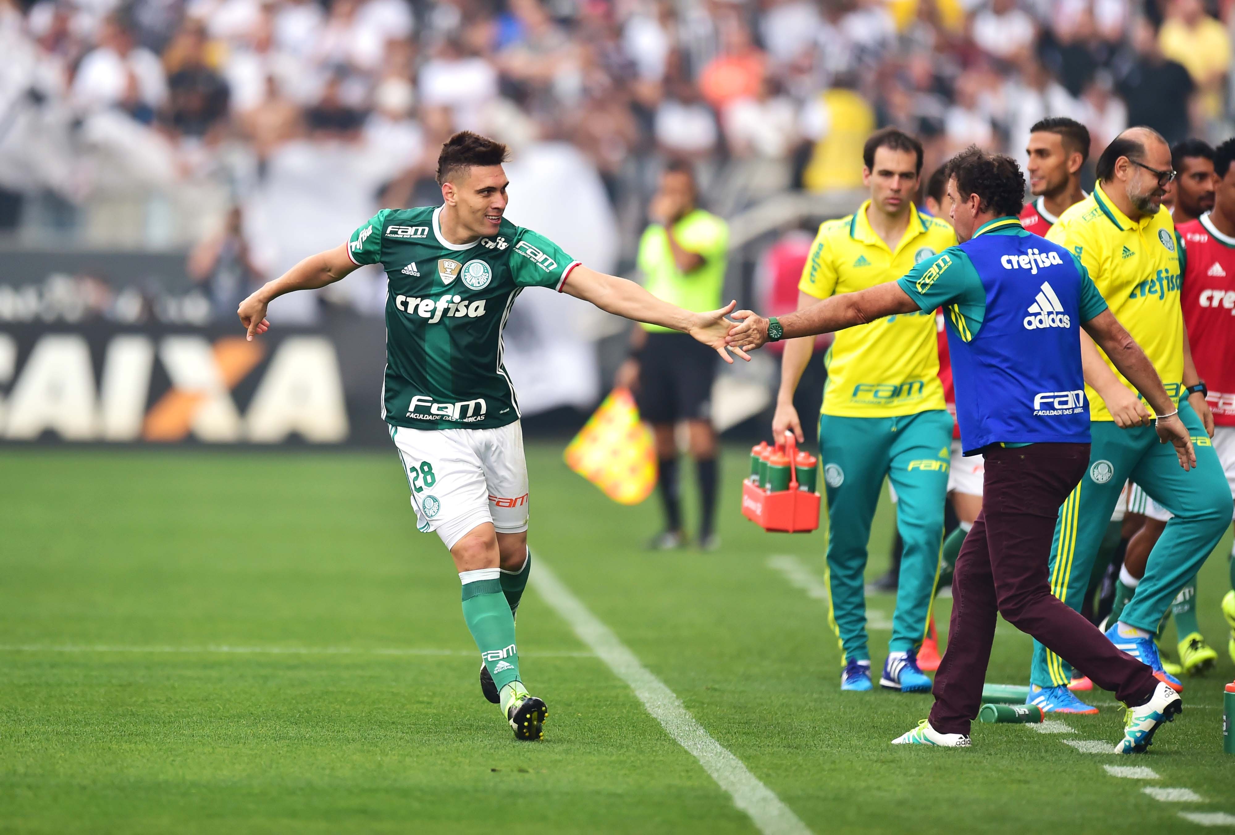 Artilheiro do Atlético-GO e da Série B evoca “lei” para encaminhar acesso