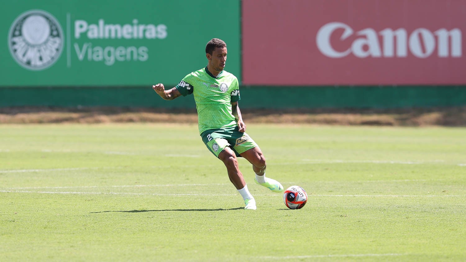 Grêmio acerta a contratação de Marcos Rocha, do Palmeiras