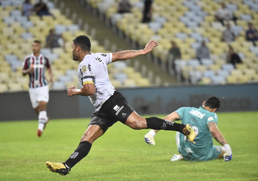 Fábio acolhe Hulk no Fluminense: "Ambiente perfeito para brilhar"