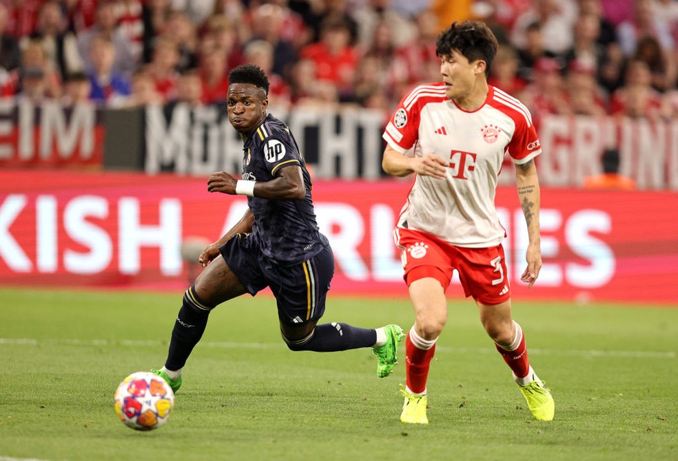 Vinicius Junior fez os dois gols do Real Madrid contra o Bayern de Munique no jogo de ida — Foto: Getty Images