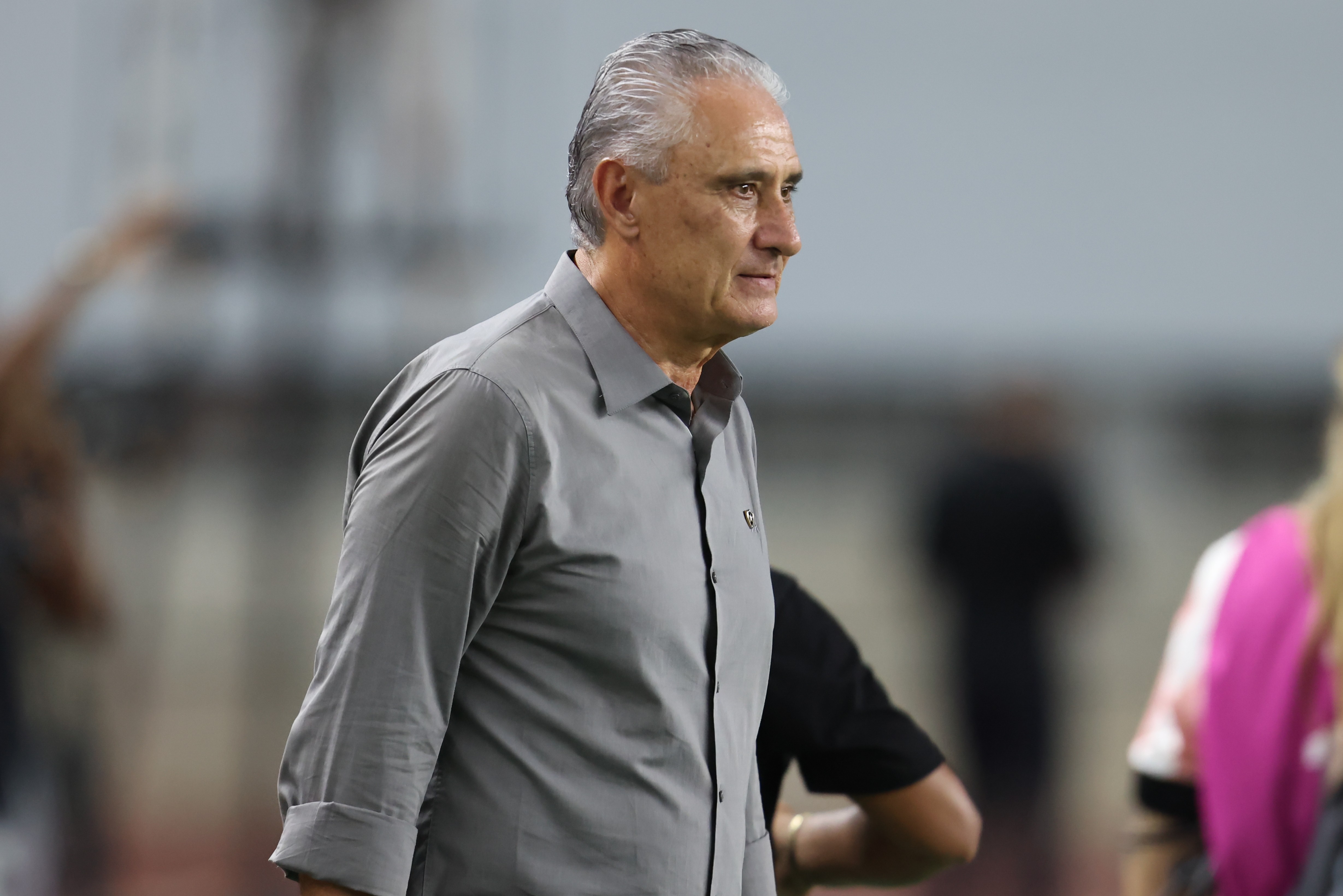 Tite diz que derrota do Botafogo foi condicionada por gol cedo: "Não tivemos força para buscar o empate"