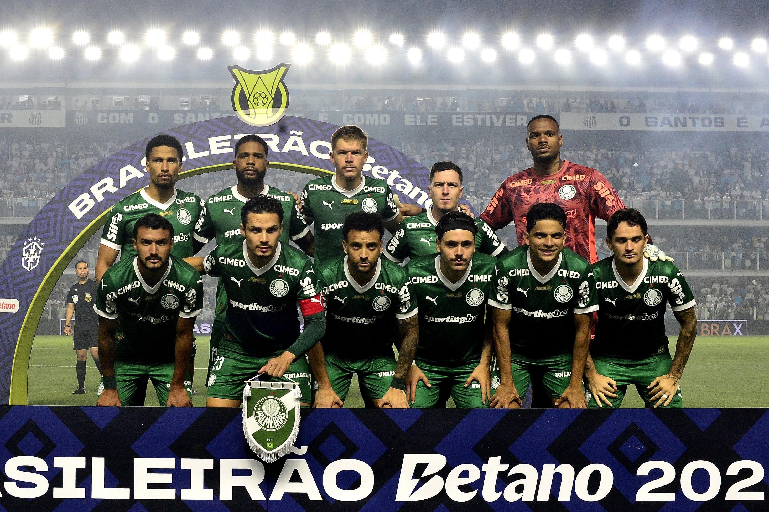 Palmeiras frustra torcedores, ataque inoperante deixa escapar liderança em derrota amarga