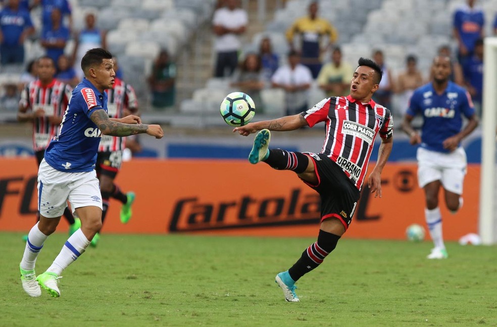 Cruzeiro terá semanas decisivas para saber se brigará contra o rebaixamento