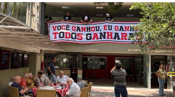 Protesto no São Paulo? Socios protestam durante assembleia após escandalos de camarotes