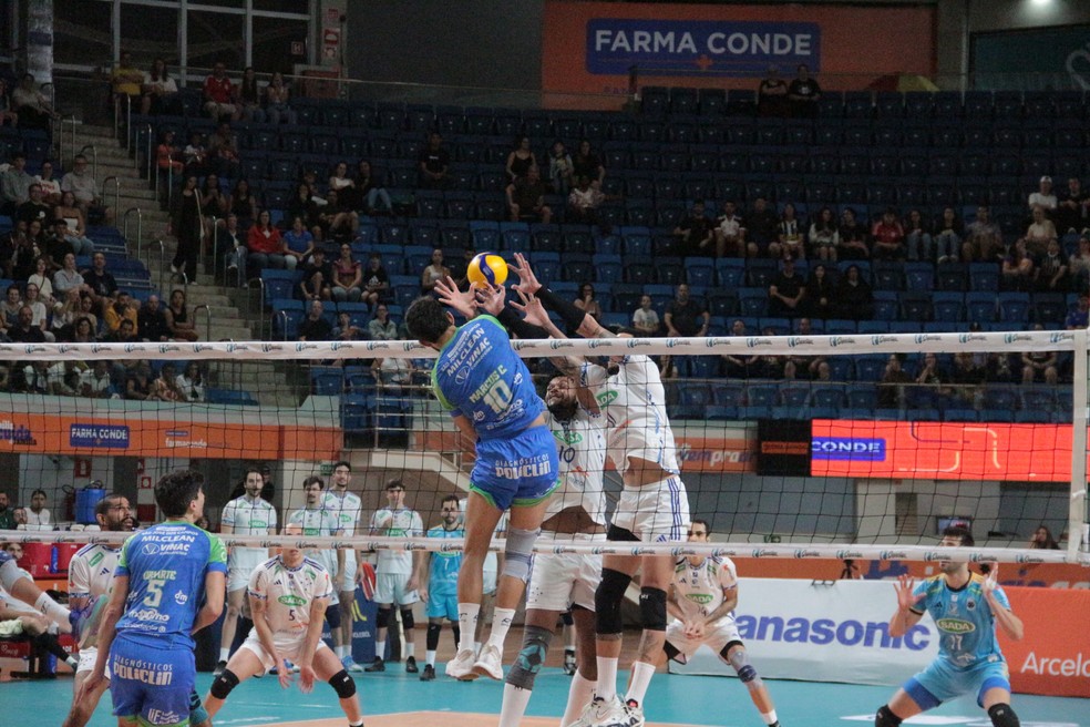Vôlei São José x Cruzeiro - Superliga Masculina — Foto: Léo Lenzi/Agência NTZ